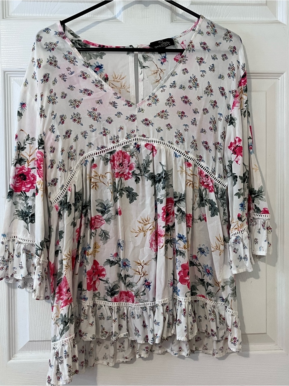 Suzanne Betro White Floral V-Neck Tiered Tunic with Pink and Green Accents